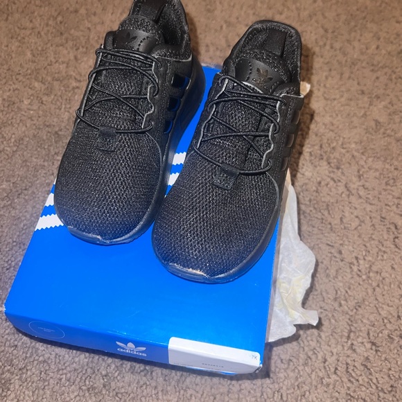 BLACK ADIDAS SNEAKERS Toddler SIZE 7K - Picture 2 of 4